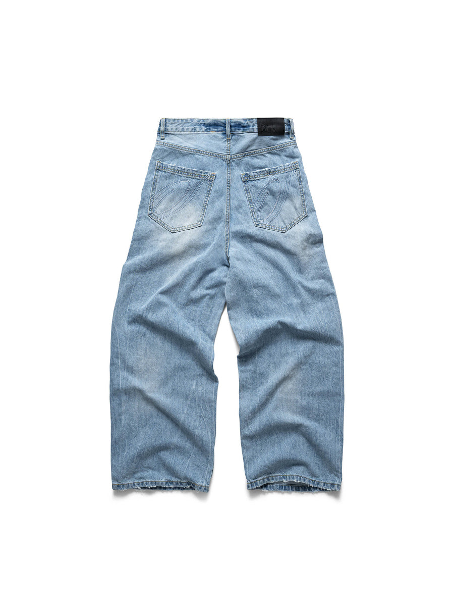 DISTRESSED BAGGY DENIM PANTS
