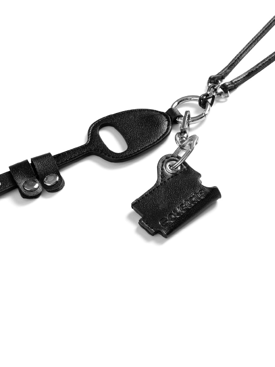 GLASSES & LIGHTER KEYCHAIN