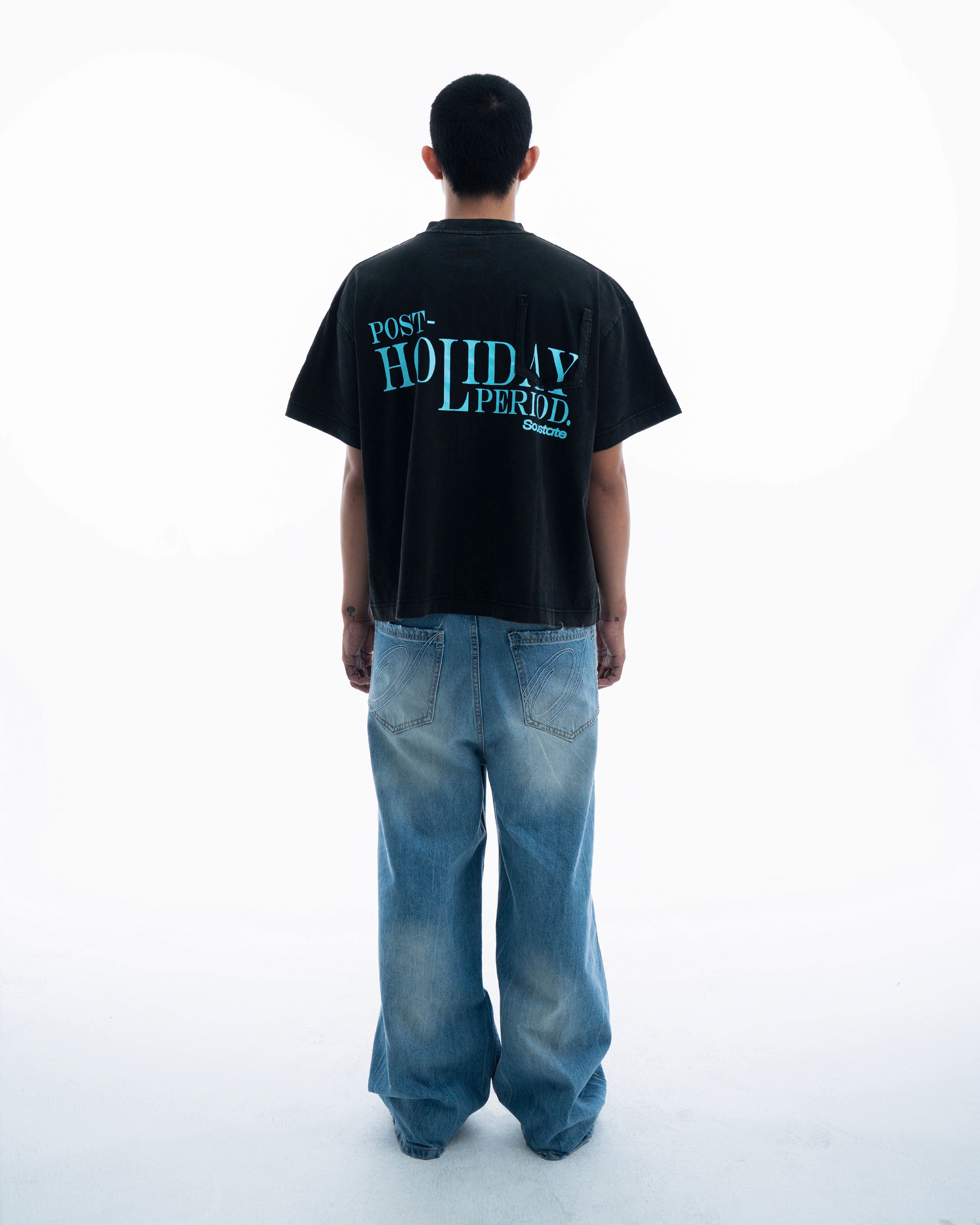 "HOLIDAY" WASHED BIG BOXY T-SHIRT
