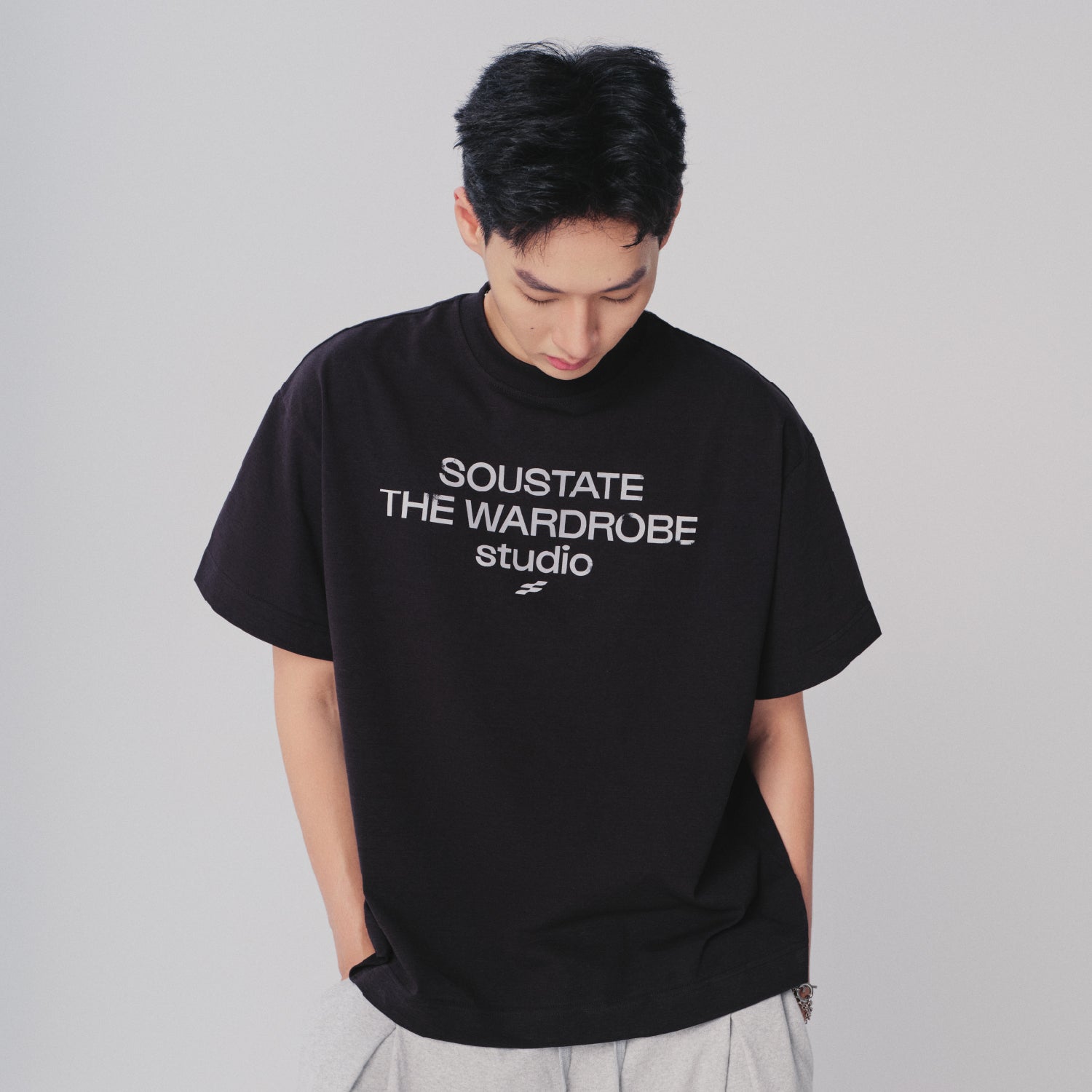 THE WARDROBE BIG BOXY T-SHIRT (2 MÀU)