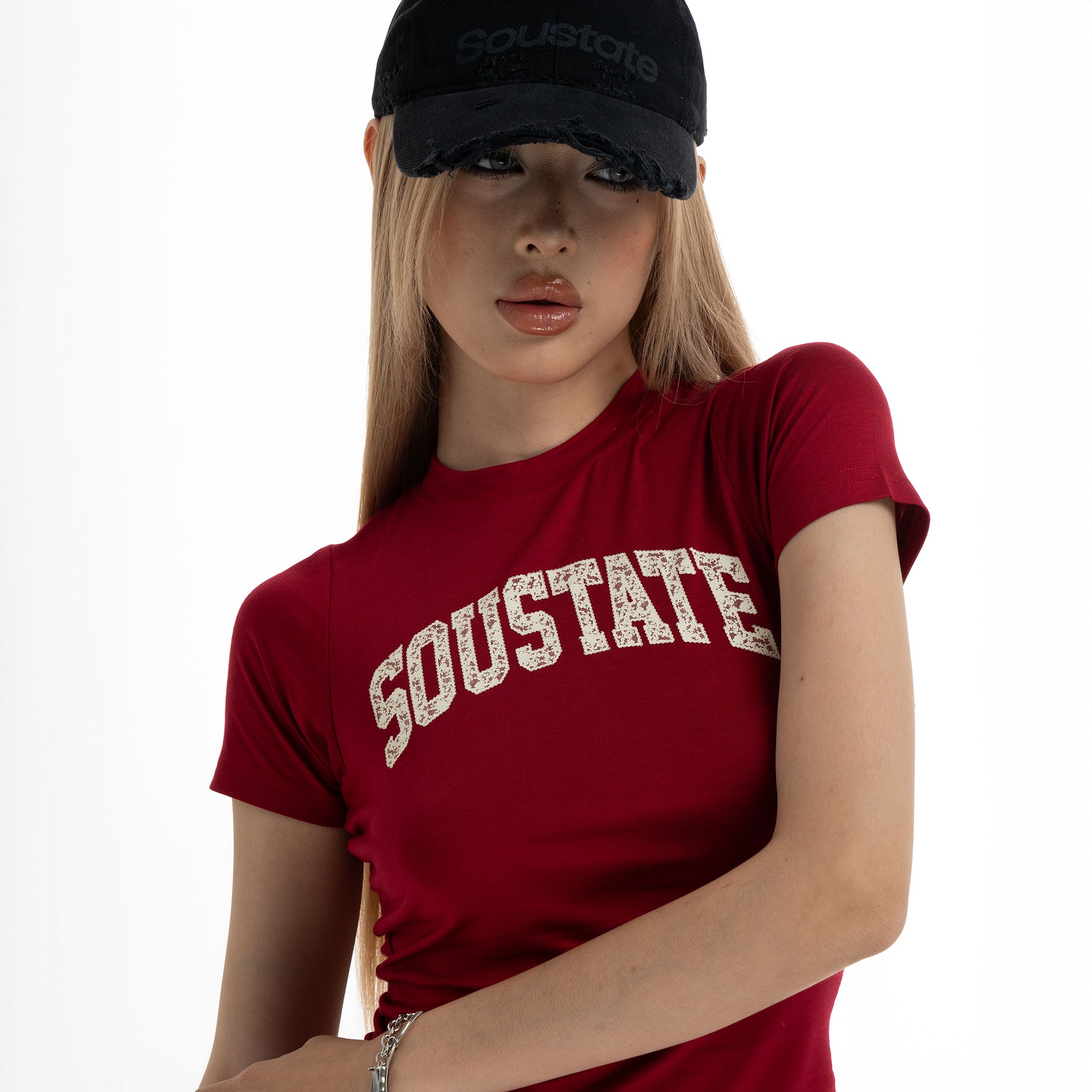 LACE LOGO BODY FIT T-SHIRT