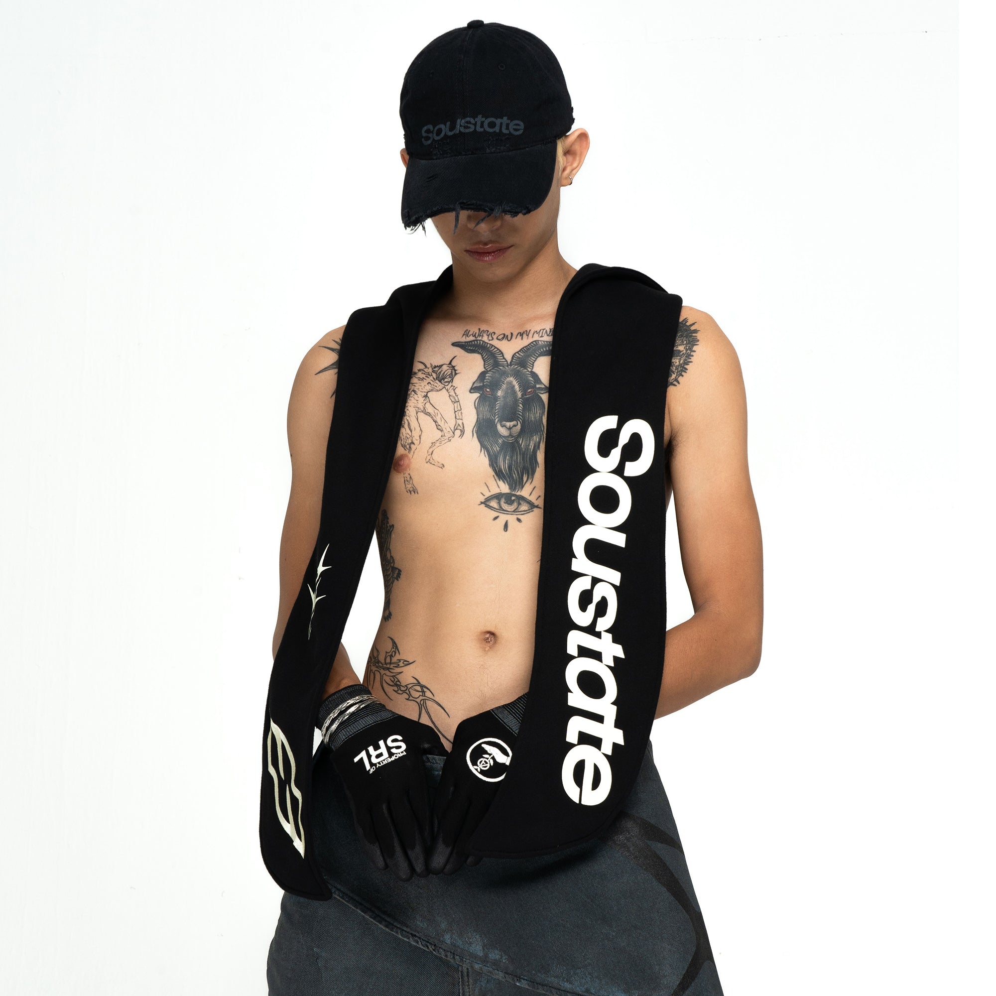 HOODED SCARF