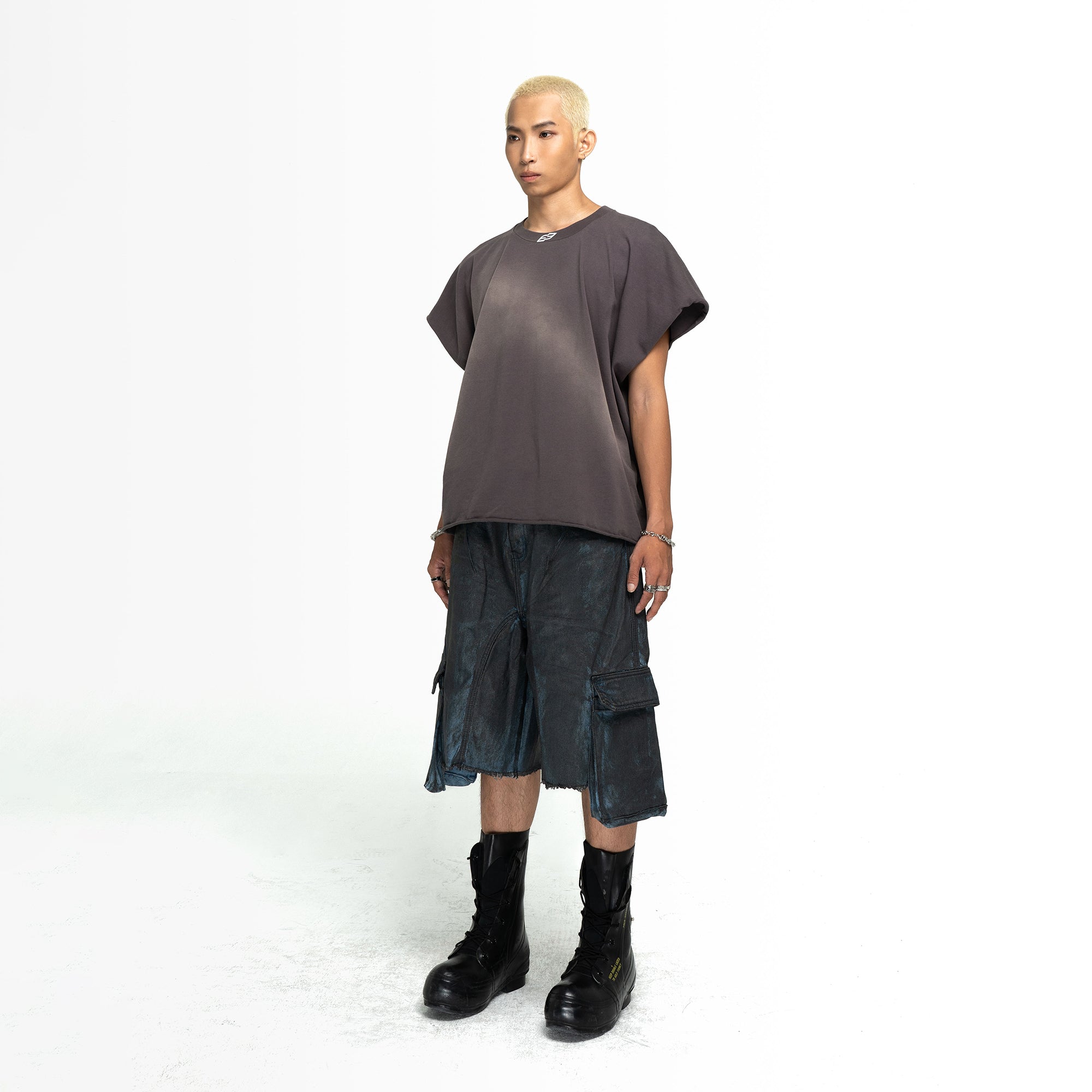 WASHED SLEEVELESS T-SHIRT